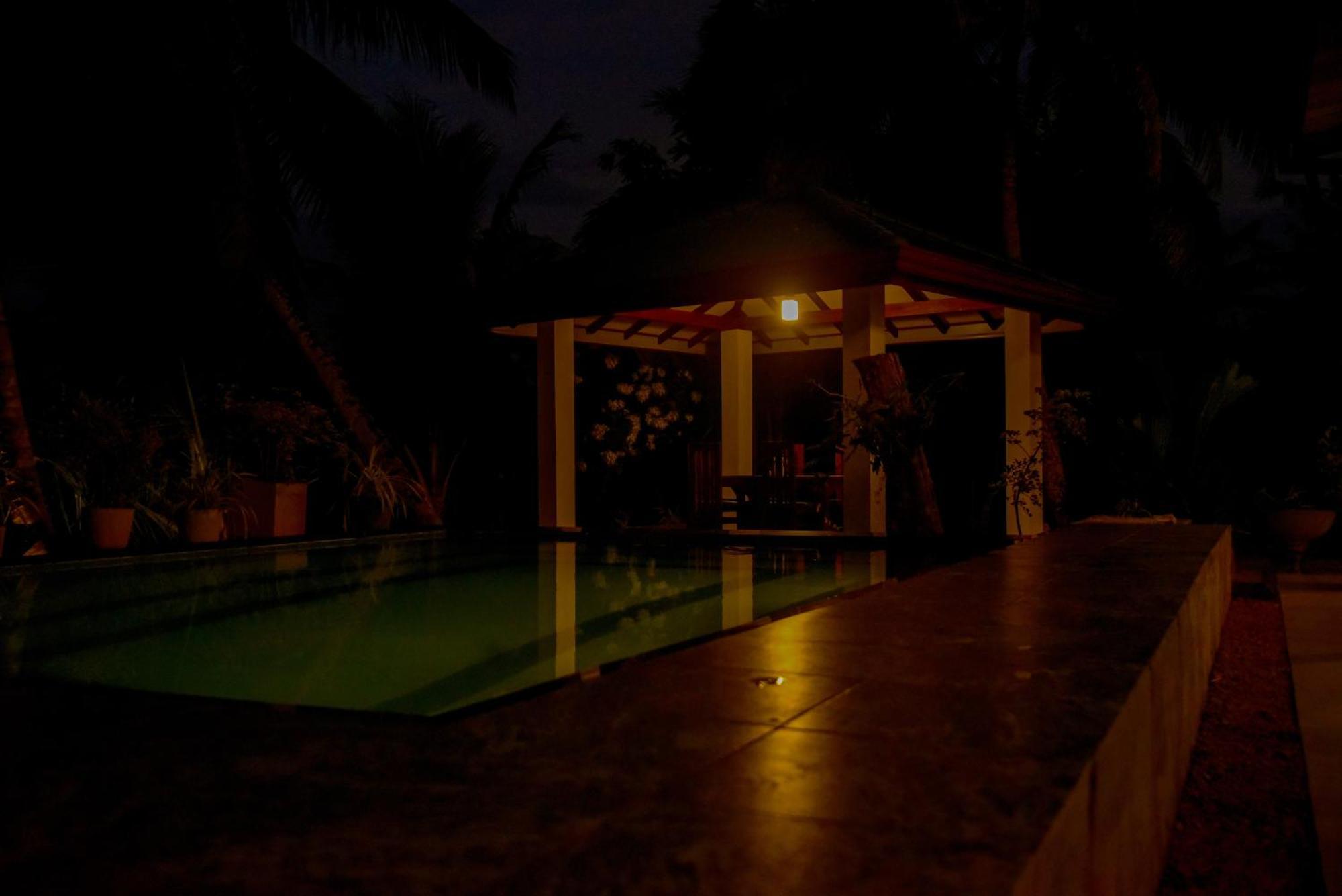 Villa A.Sms Induruwa Exterior foto